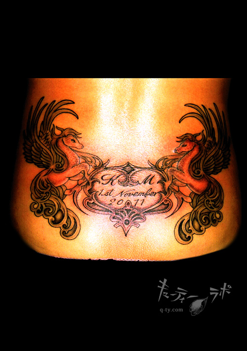 �L���[�e�B�[���{�E�M�������[ T2_2/01